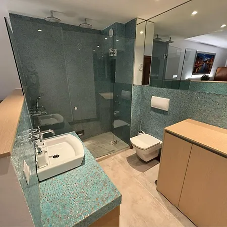 Apartamento Luxury First Line